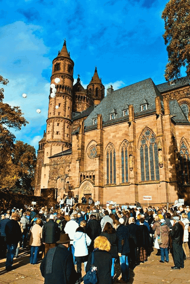 Luftballons-am-Dom